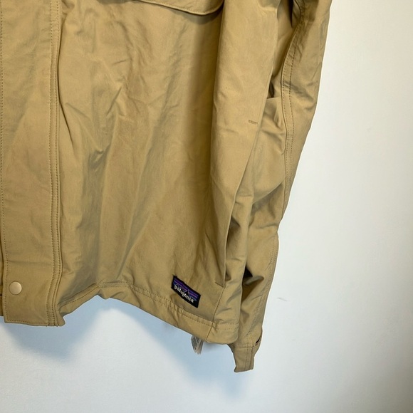 Patagonia Men's Khaki Field Jacket with mesh lining - Picture 3 of 7